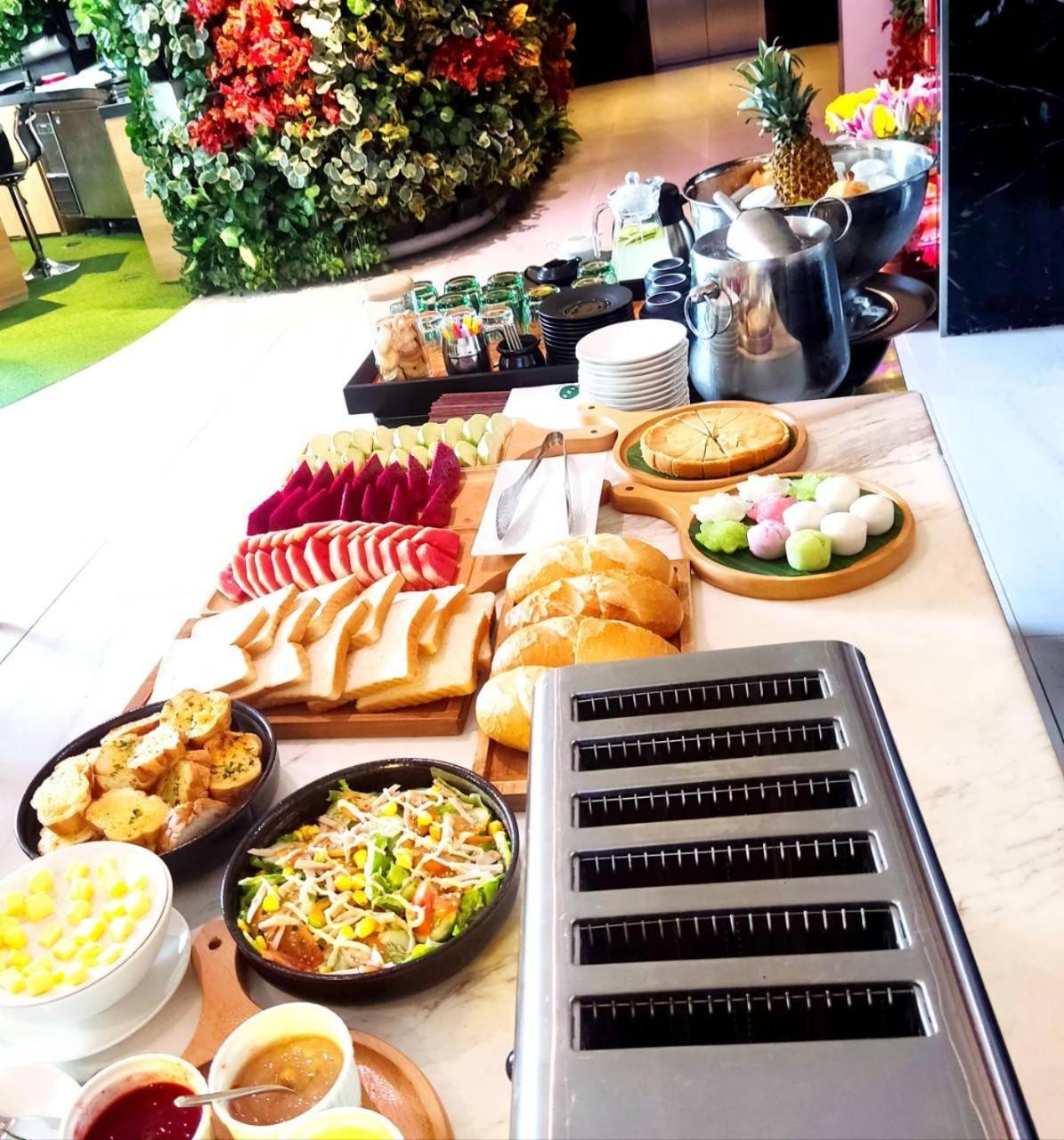 Zazz Urban Ho Chi Minh Hotel Kültér fotó